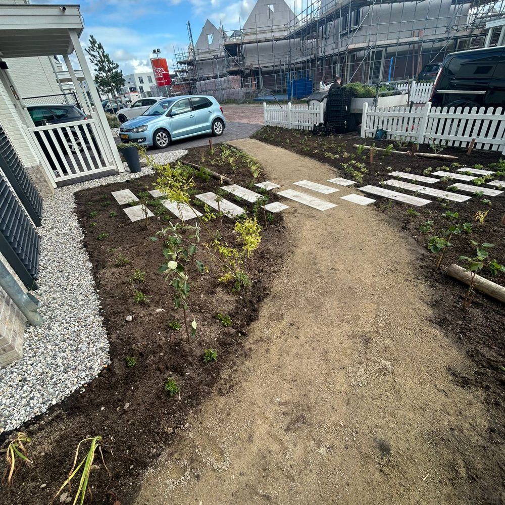 WhatsApp Image 2025-11-10 at 12.31.42 (2)