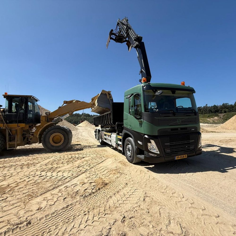 WhatsApp Image 2025-11-10 at 14.16.47 (3)